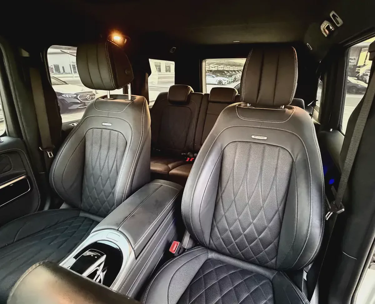 Low Km | 2022 Mercedes-Benz G 63 AMG | Japanese Specs | Pristine Condition-6-6