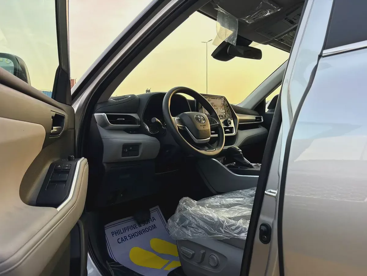 TOYOTA HIGHLANDER 2024 MODEL HYRBID - GCC SPECIFICATION-6-6