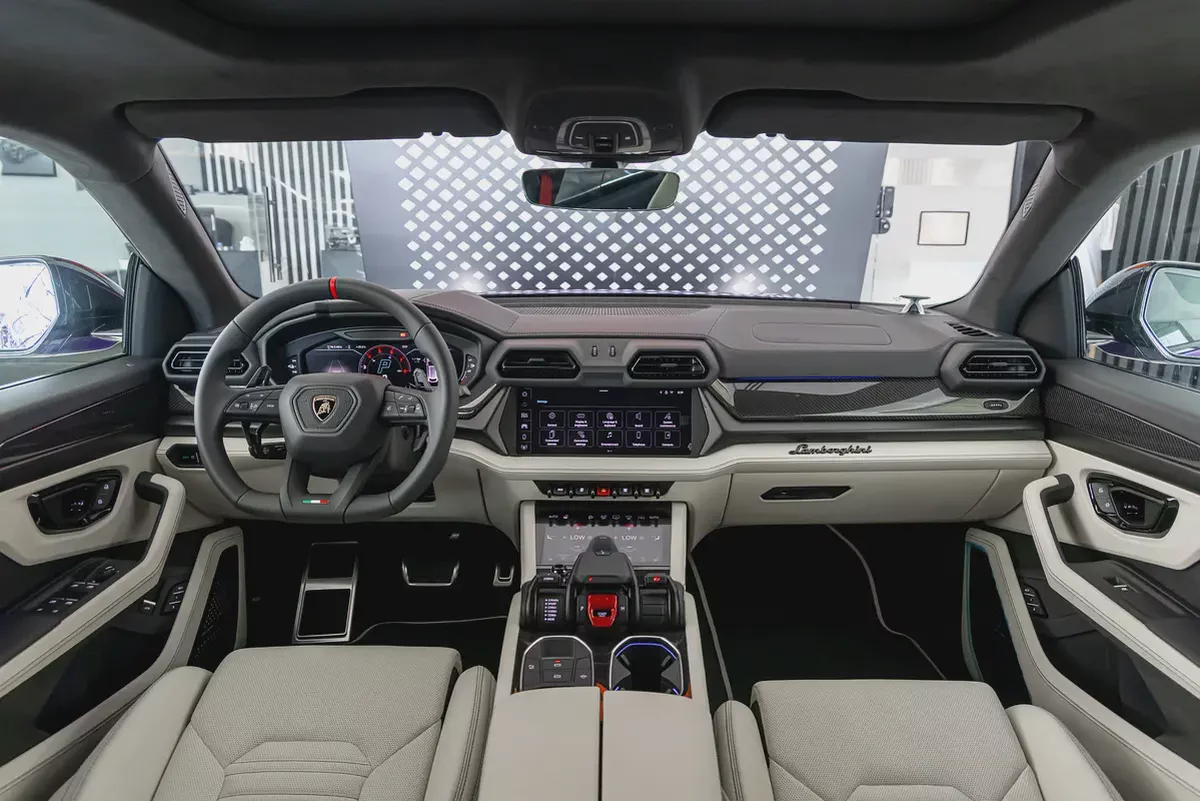 Lamborghini Urus SE | 2026 | V8 4.0L Twin Turbo 800HP | SUV PHEV | 0KM-9-9