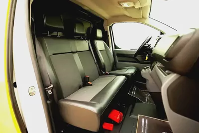 Peugeot Expert | Delivery Van | Automatic Diesel | GCC Specs | Ref#P01949-9