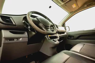 Peugeot Expert | Delivery Van | Automatic Diesel | GCC Specs | Ref#P01949-10