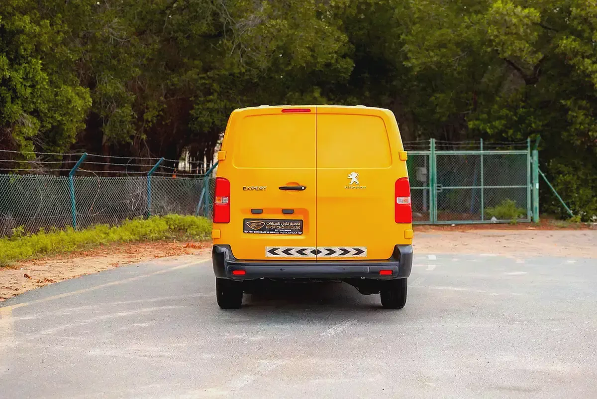 Peugeot Expert | Delivery Van | Automatic Diesel | GCC Specs | Ref#P01949-5-5