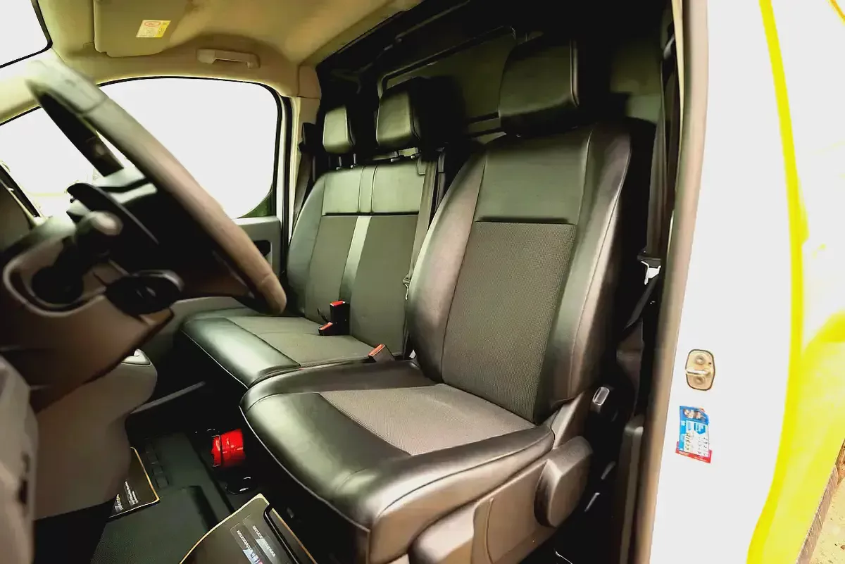 Peugeot Expert | Delivery Van | Automatic Diesel | GCC Specs | Ref#P01949-8-8