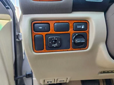 Toyota Land Cruiser VXR TOP LTH V8-4