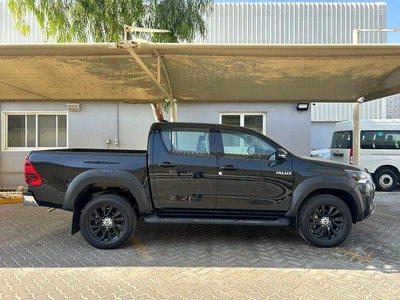 2025 TOYOTA RIGHT HAND DRIVE HILUX TOP-LINE D/CAB 2.8L DIESEL BRAND NEW 0KM-3