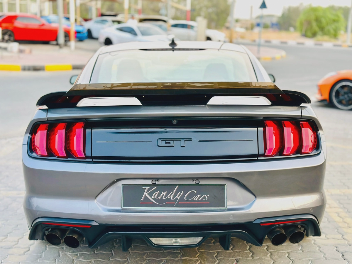 2023 Ford Mustang GT-8-8