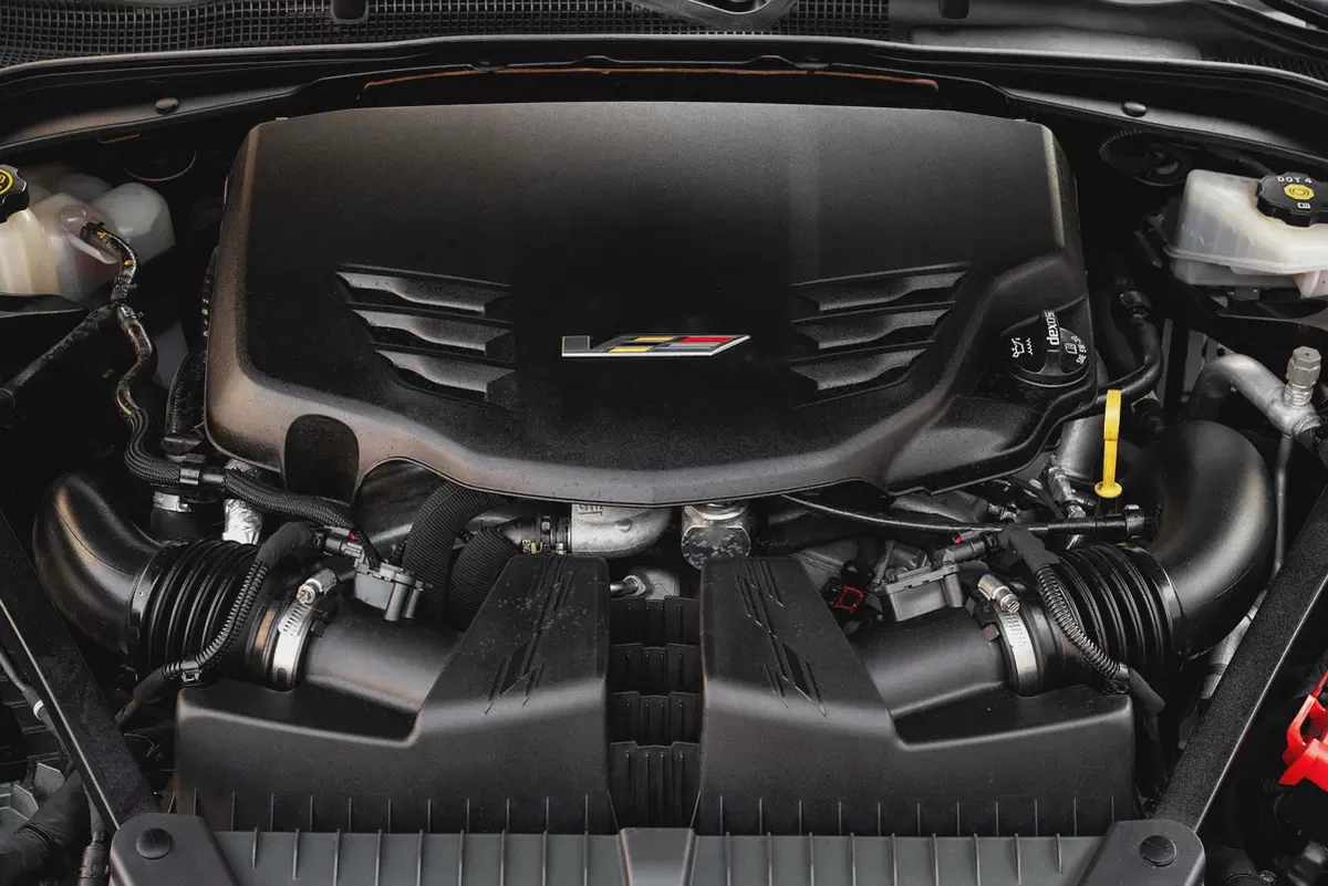 3,525 P.M |  CT4-V Blackwing | 0% Downpayment | 3.6L V6-13-13