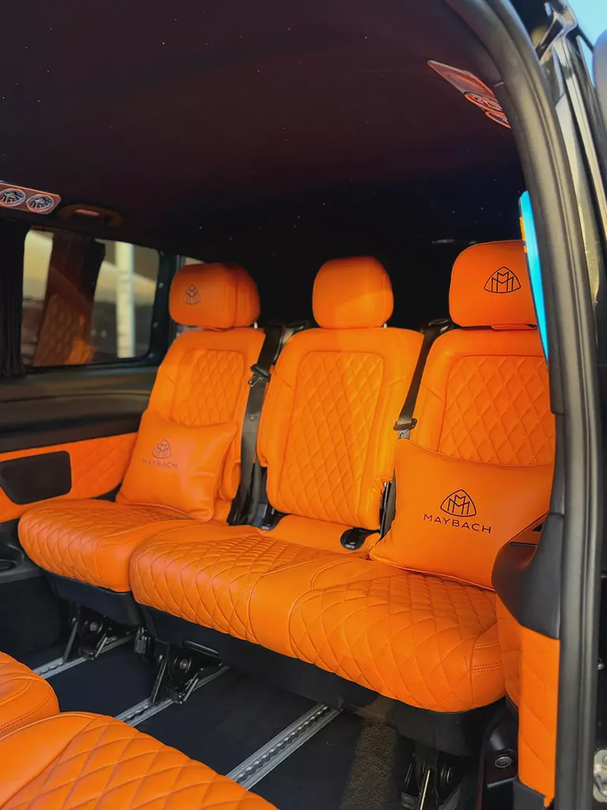 Mercedes-V250 VIP Maybach KIT Out Side And In Side-13-13