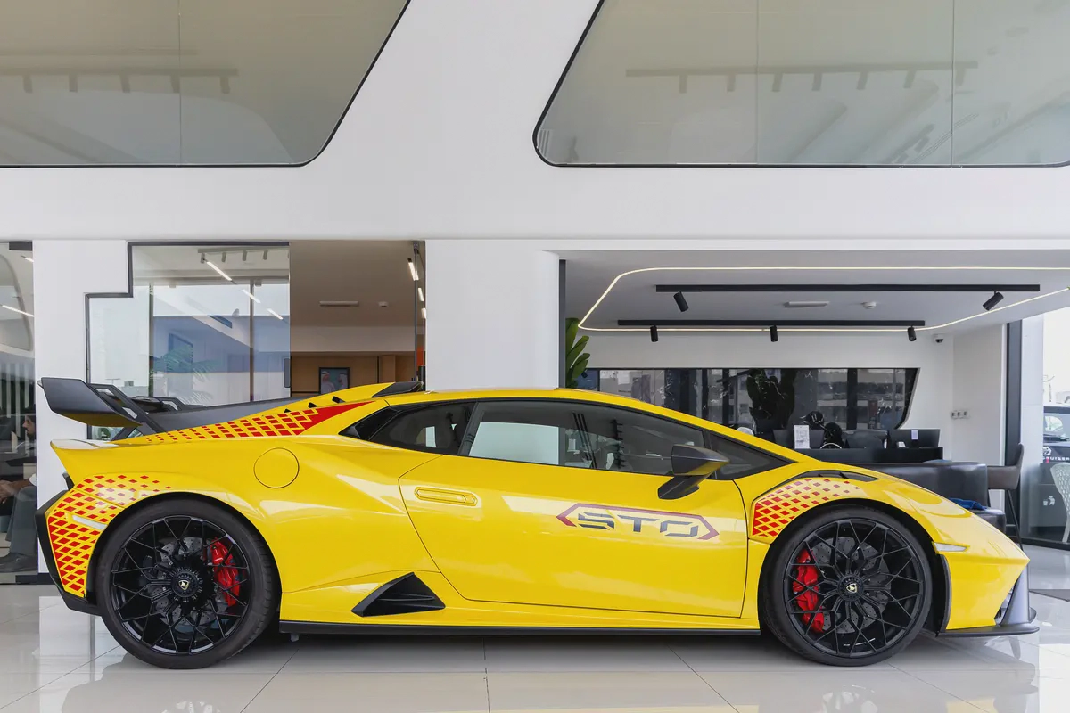 Lamborghini Huracan STO | Warranty Available | 2022-6-6