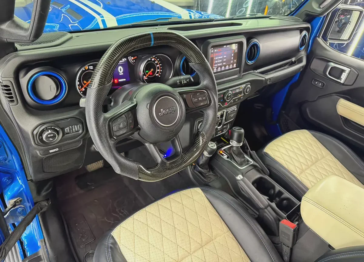 2020 Jeep Gladiator Sport 4x4 | Jeepers Edition | GCC | Well Maintained-8-8