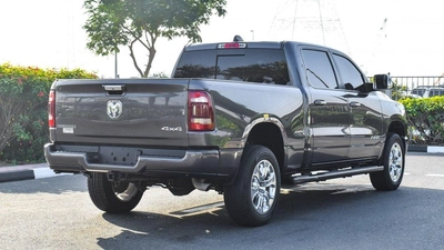 RAM 1500 BIGHORN-14