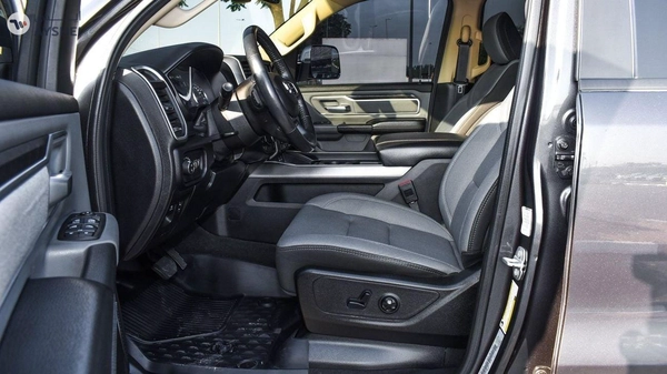 RAM 1500 BIGHORN