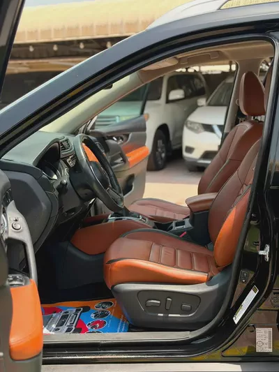 Nissan Rogue SL 2017 - Full Option, American Specs-7