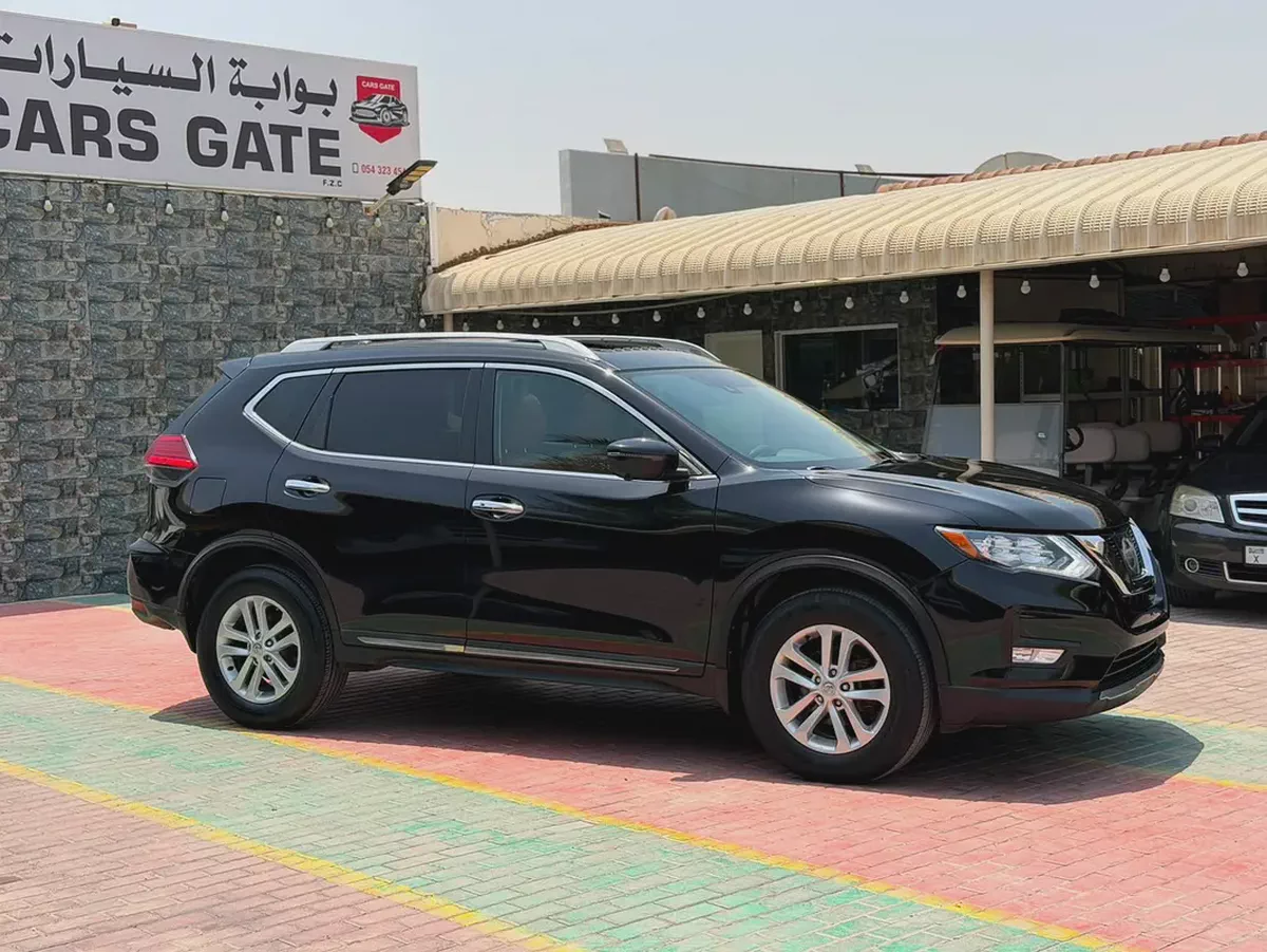 Nissan Rogue SL 2017 - Full Option, American Specs-1-1