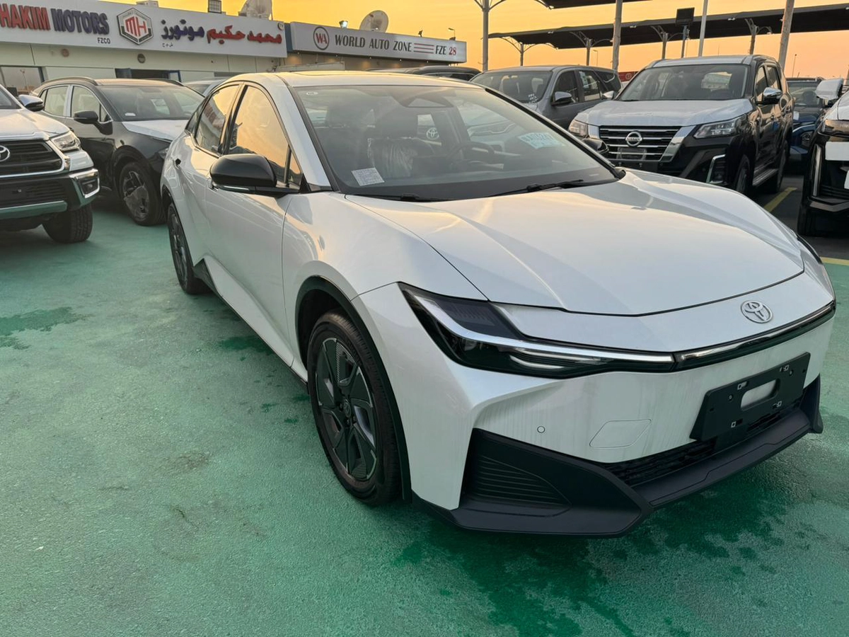 New 2023 Toyota bZ4X-5-5