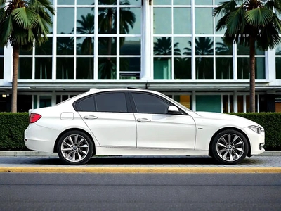 BMW | 3 SERIES | 328i Modern | ORIGINAL PAINT | FREE ACCIDENT | LOW MILEAGE-5