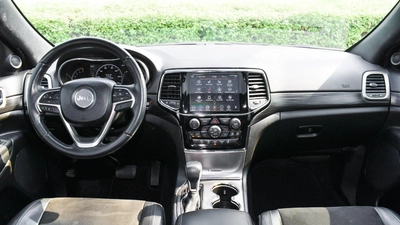 Jeep Grand Cherokee 3.6L V6  With SRT Badge-4
