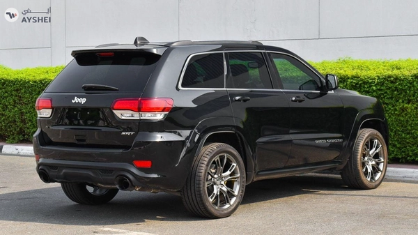 Jeep Grand Cherokee 3.6L V6 With SRT Badge