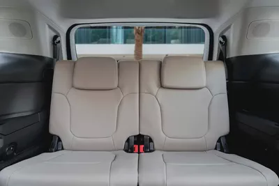 2,742 P.M |  Everest XLT | 0% Downpayment | FORD WARRANTY-12