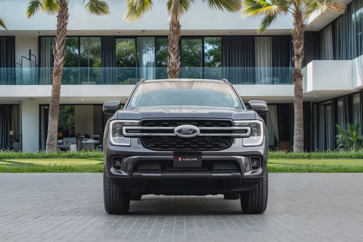 2,742 P.M |  Everest XLT | 0% Downpayment | FORD WARRANTY-3-3