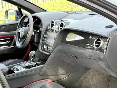 BENTLEY BENTAYGA W12 SPEED | GCC SPECS | CARBON FIBRE EDITION | YEAR: 2020-4