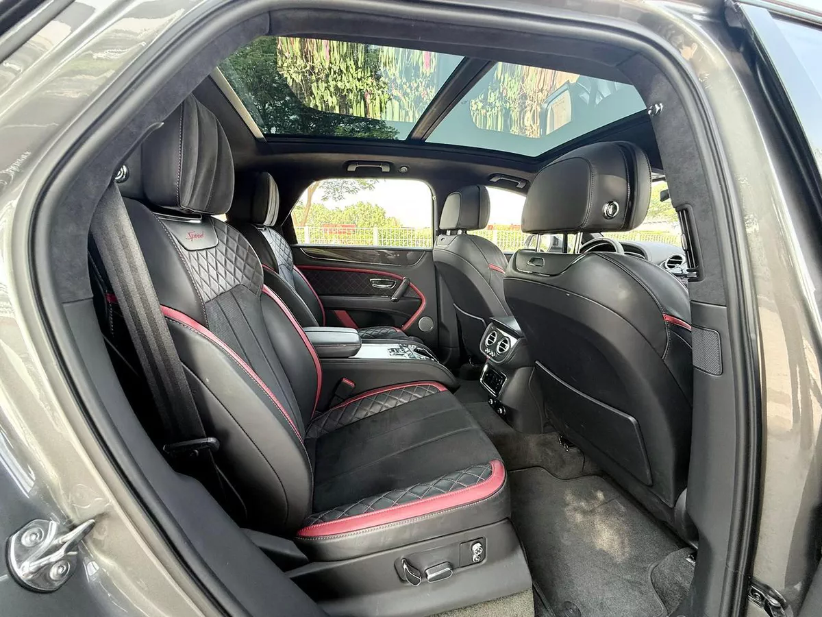 BENTLEY BENTAYGA W12 SPEED | GCC SPECS | CARBON FIBRE EDITION | YEAR: 2020-10-10