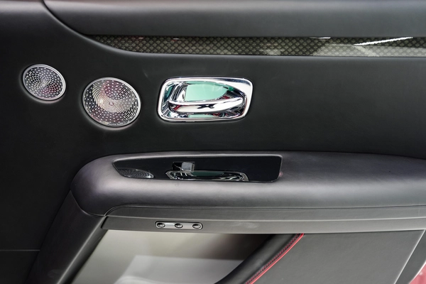 Rolls-Royce Ghost Black Badge