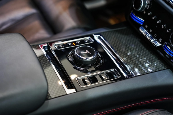 Rolls-Royce Ghost Black Badge