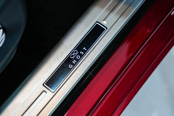 Rolls-Royce Ghost Black Badge