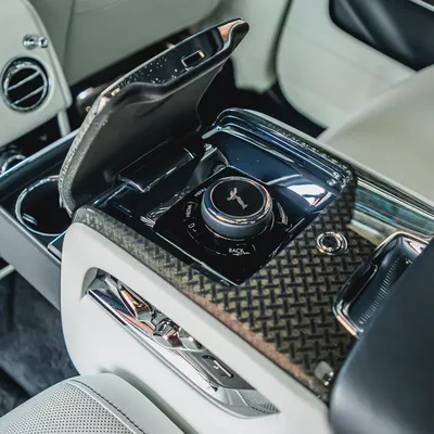 2021 Rolls-Royce Cullinan Black Badge ( MANSORY KIT ) DONE 67,000KM-11