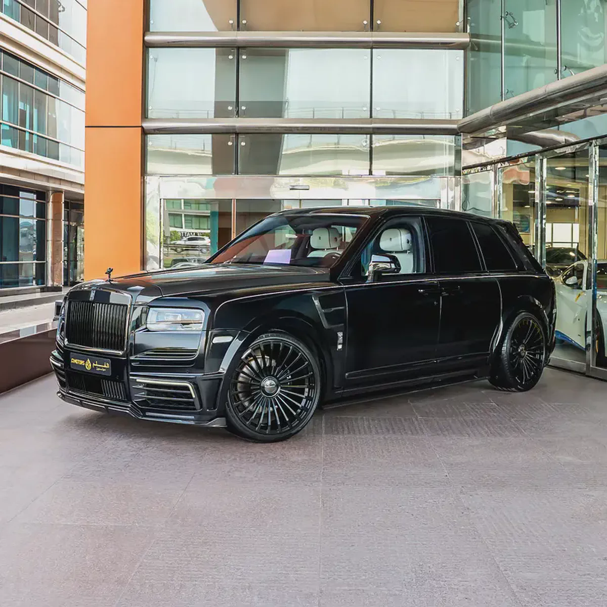 2021 Rolls-Royce Cullinan Black Badge ( MANSORY KIT ) DONE 67,000KM