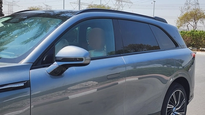 XPENG G9 (Grey Orange)-4