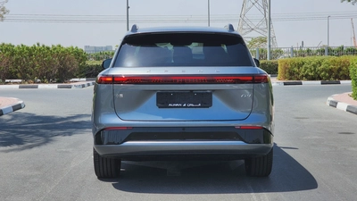 XPENG G9 (Grey Orange)-8