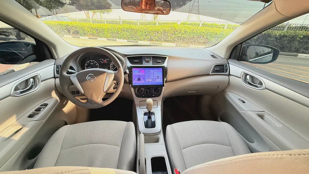 Nissan Sentra 2020 model 1.6 GCC!  Excellent Condition-9-9