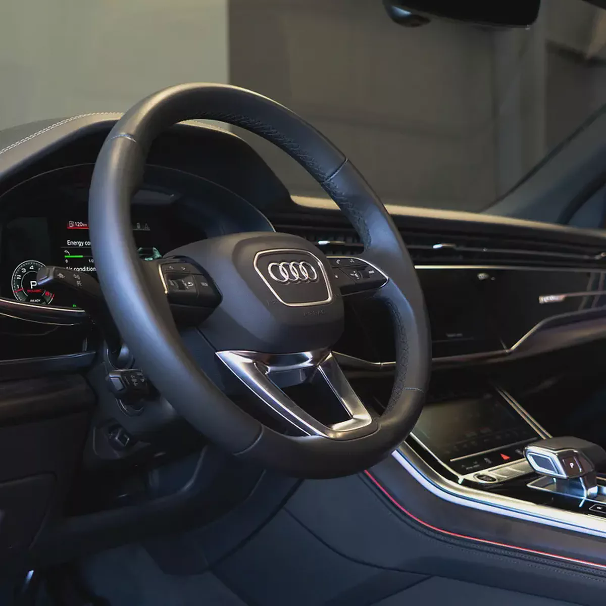 AED  3,736  PM • 0% Downpayment •  Audi Q8 55 TFSI quattro S Line • Agency Warranty-9-9
