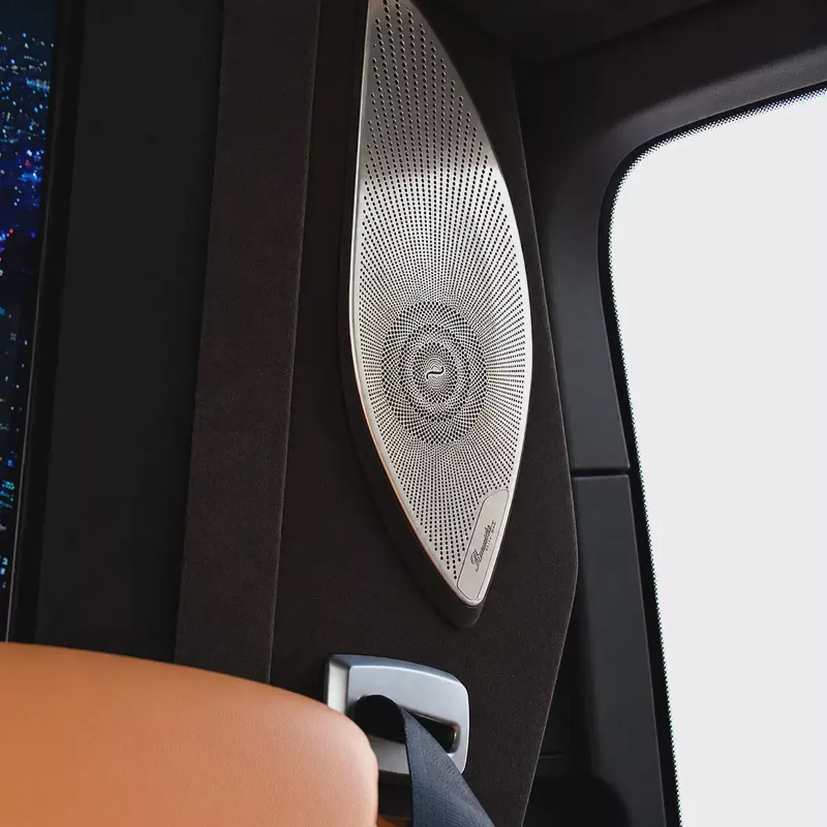 2,565 P.M • 0% Downpayment •  Mercedes-Benz V 250 VIP Design • 1 Year Warranty-10-10
