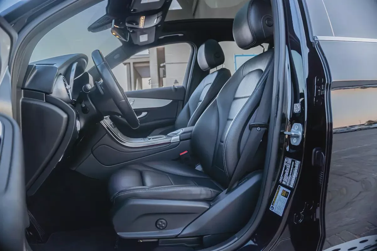 MERCEDES-BENZ GLC-CLASS 300 2021-14-14