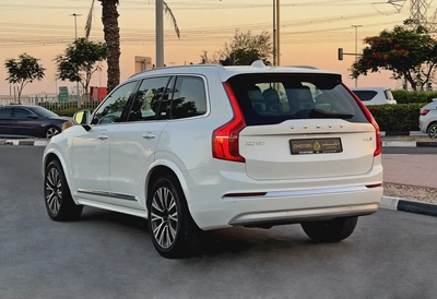 2022 Volvo XC90 B6, GCC Specifications-4
