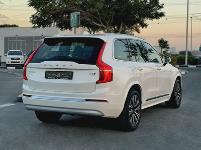 2022 Volvo XC90 B6, GCC Specifications-6