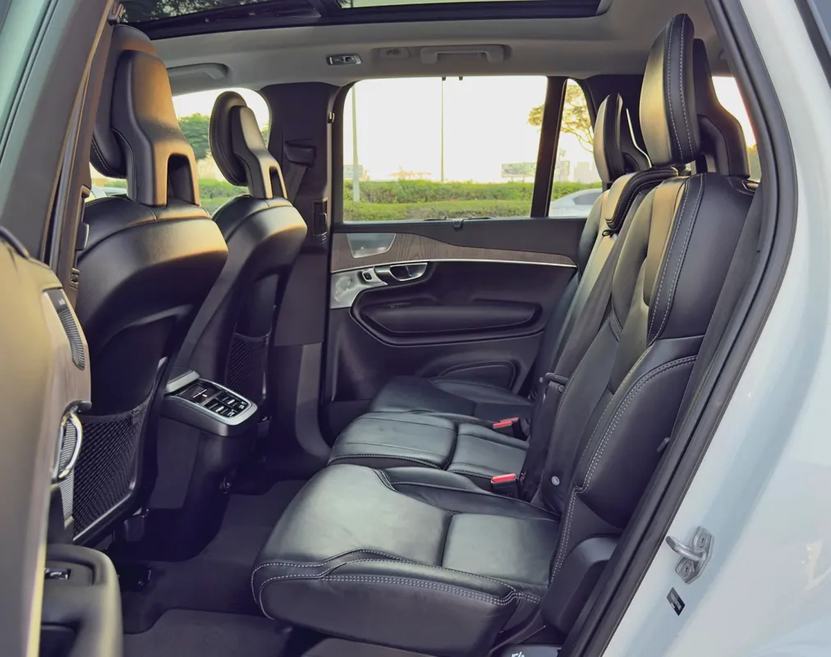 2022 Volvo XC90 B6, GCC Specifications
