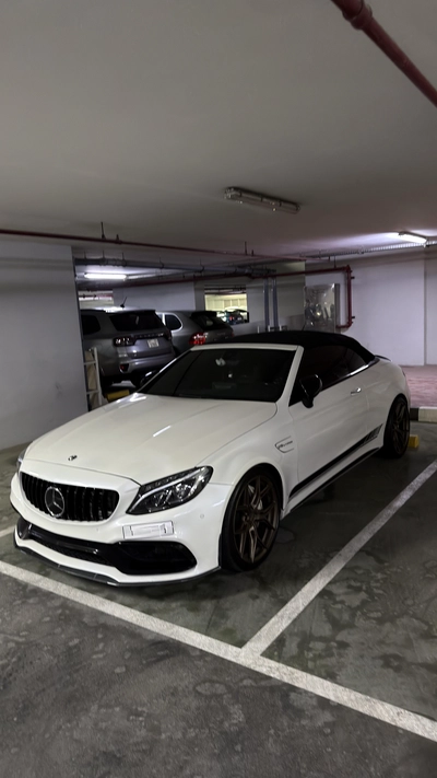 urgent sale MERCEDES BENZ C63 2017-15