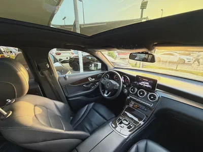 Mercedes-Benz GLC 300 4MATIC 2018 | American Specs | Pristine Condition-13