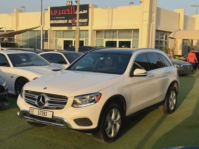 Mercedes-Benz GLC 300 4MATIC 2018 | American Specs | Pristine Condition-1