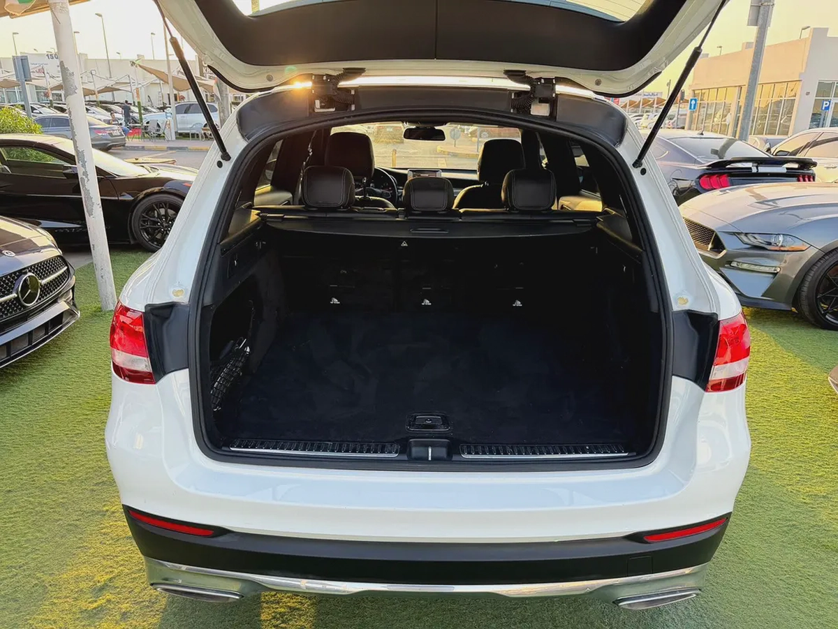 Mercedes-Benz GLC 300 4MATIC 2018 | American Specs | Pristine Condition-15-15