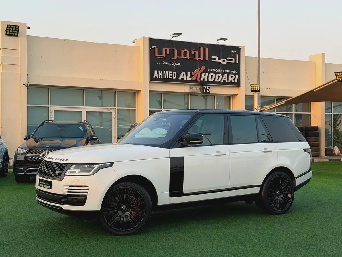 (2020) RANGE ROVER VOUGE //TURBO// GCC FULL OPTION -EXCELLENT CONDITION-