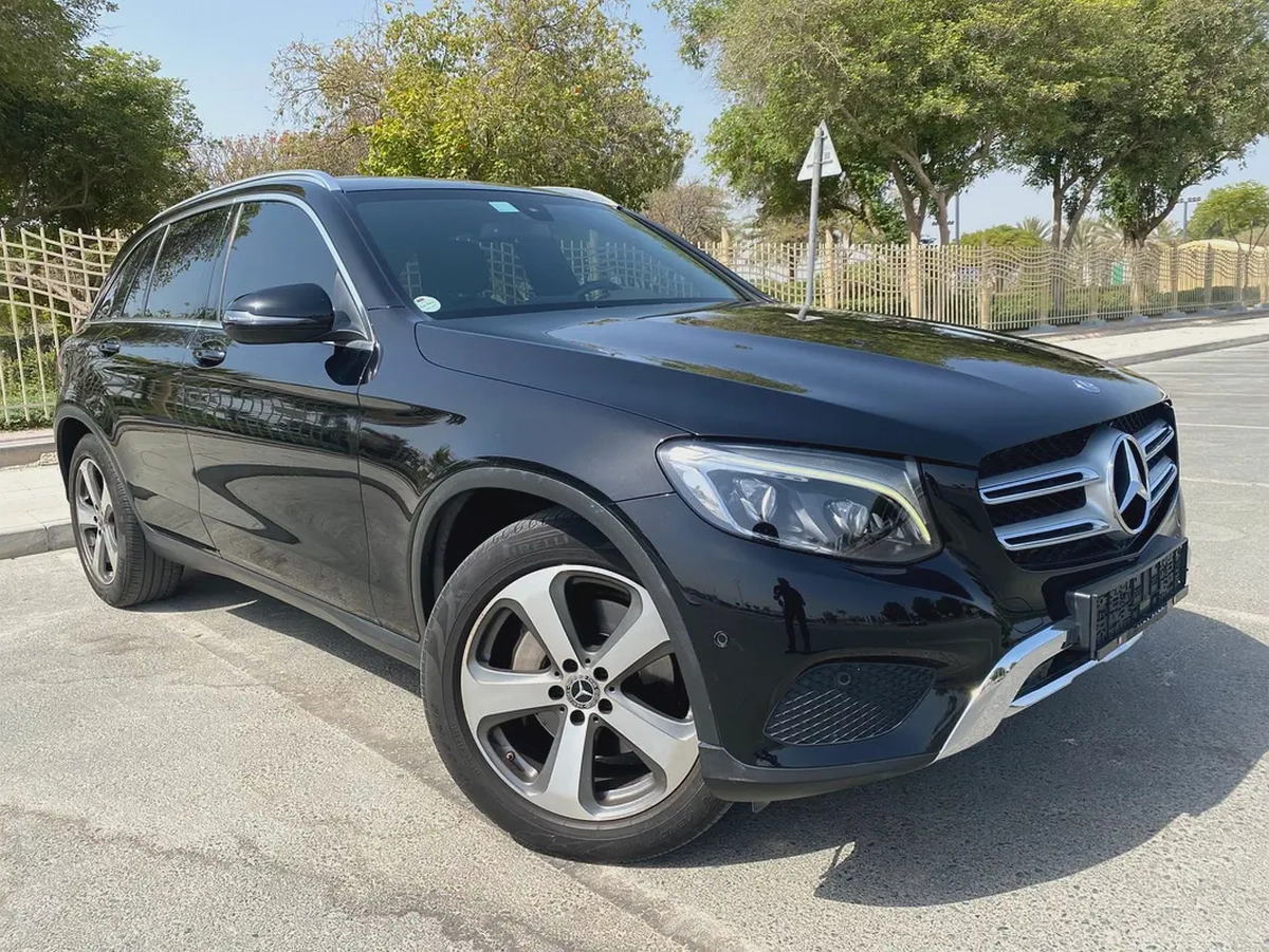 2017 MERCEDES GLC250 low mileage || accident free || single owner-2-2