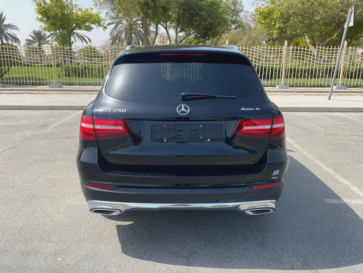 2017 MERCEDES GLC250 low mileage || accident free || single owner-7-7