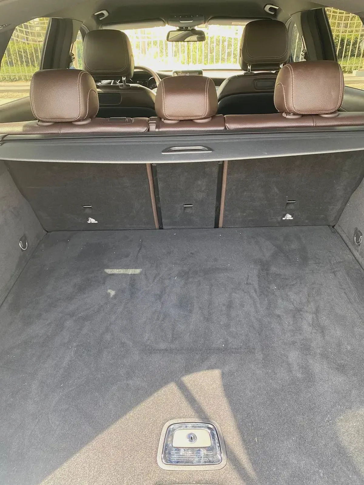 2017 MERCEDES GLC250 low mileage || accident free || single owner-17-17