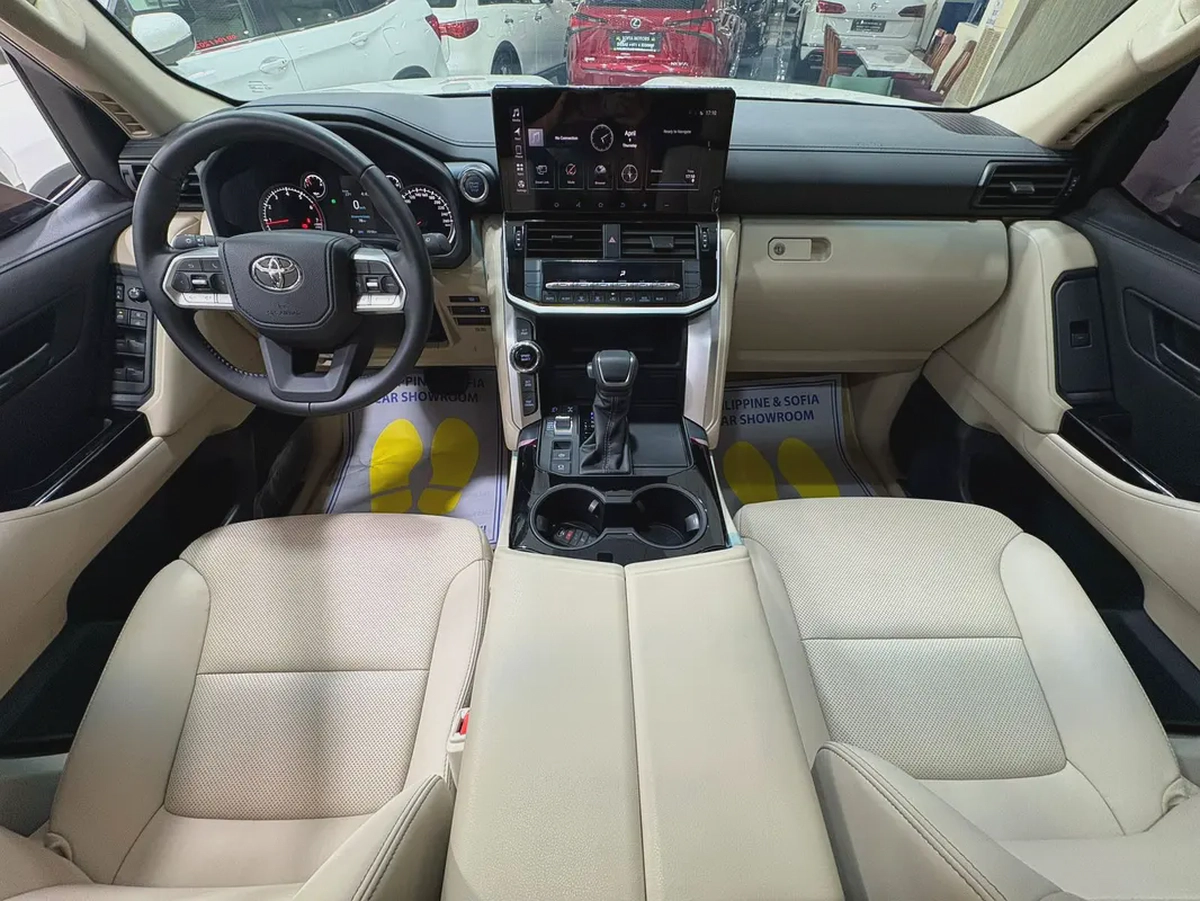 TOYOTA LANDCRUISER GX.R 2024 MODEL-13-13