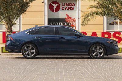 Honda Accord 2023-8